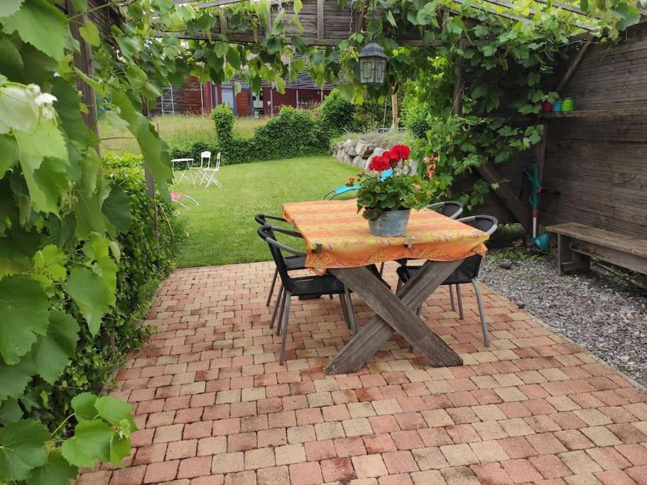 La Tulipe **** Bed & Breakfast Savines Exterior photo